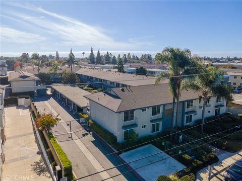 Photo of 365 W Wilson Street, Costa Mesa, CA 92627 (MLS # OC25270919)