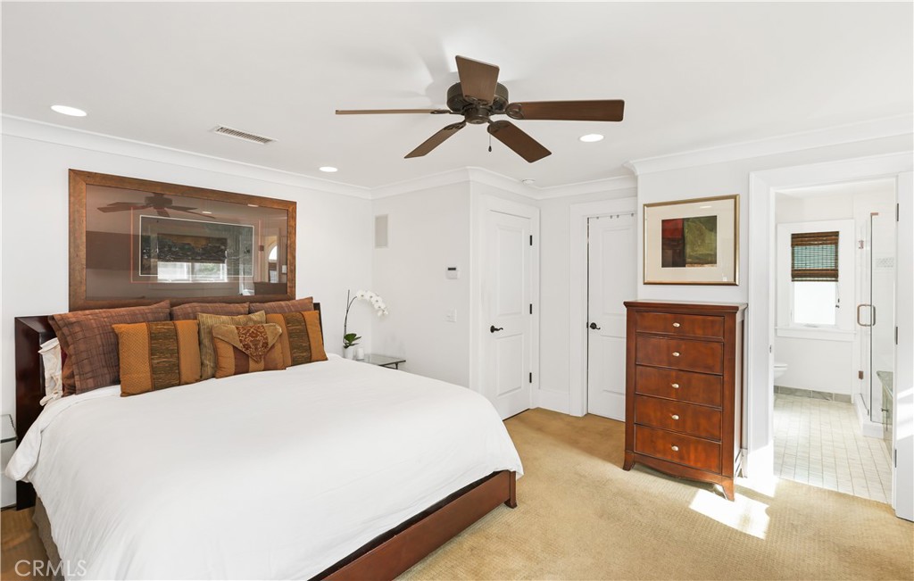 Corona del Mar North of PCH (CNHW) - Residential