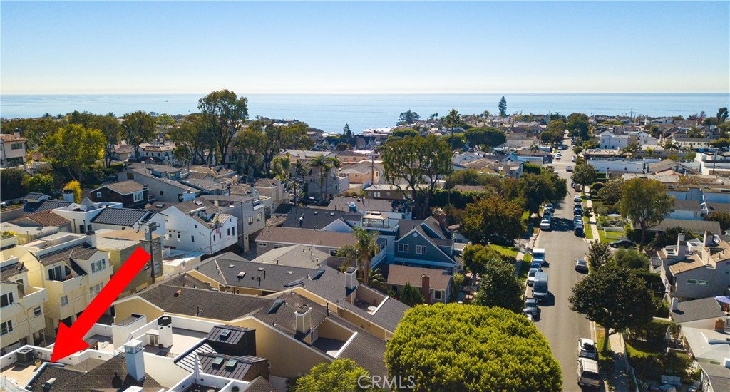 Corona del Mar North of PCH (CNHW) - Residential