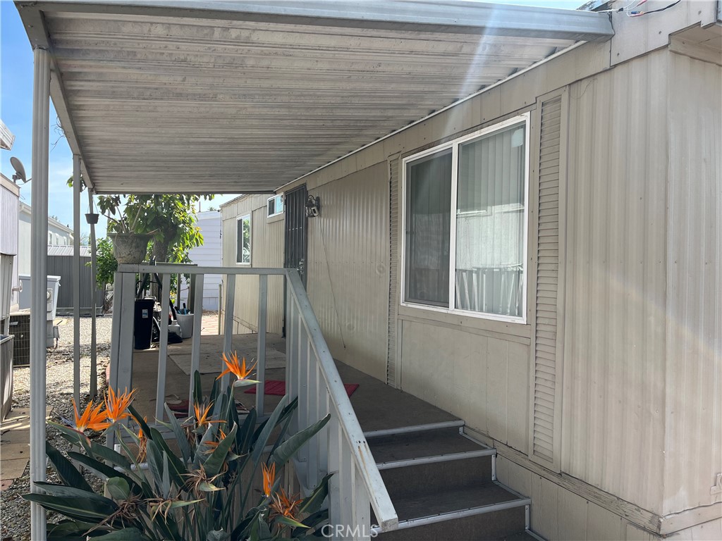 1855 E Riverside 268