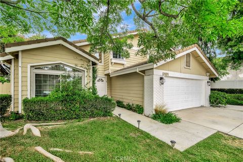 Photo of 5181 Brian LN, Encino, CA 91436 (MLS # SR26078598)