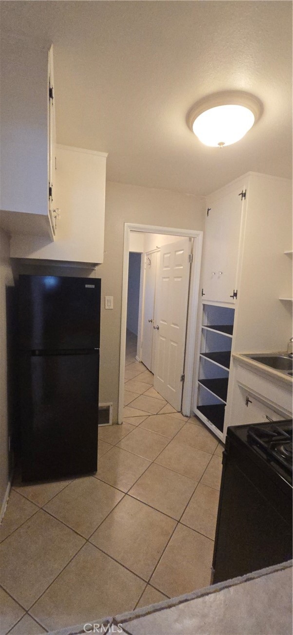 unknown - Residential Lease