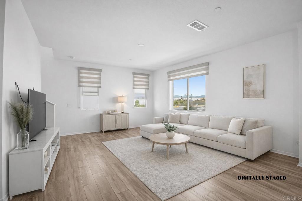 5495 Seacliff Place 116