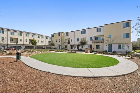 Tiny photo for 5495 Seacliff Place #116, San Diego, CA 92154 (MLS # PTP2601767)