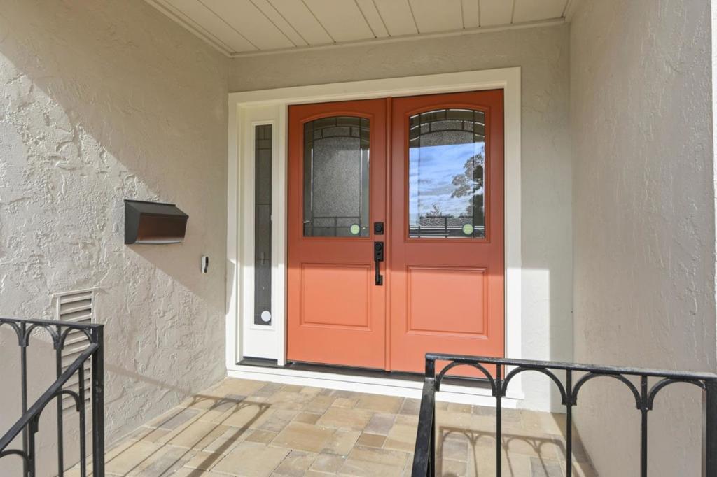 10327 Cold Harbor Avenue