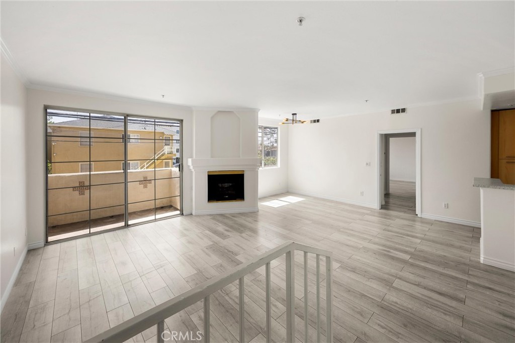 7122 La Tijera Boulevard H101