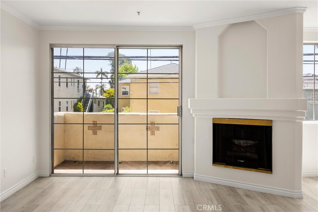 7122 La Tijera Boulevard H101