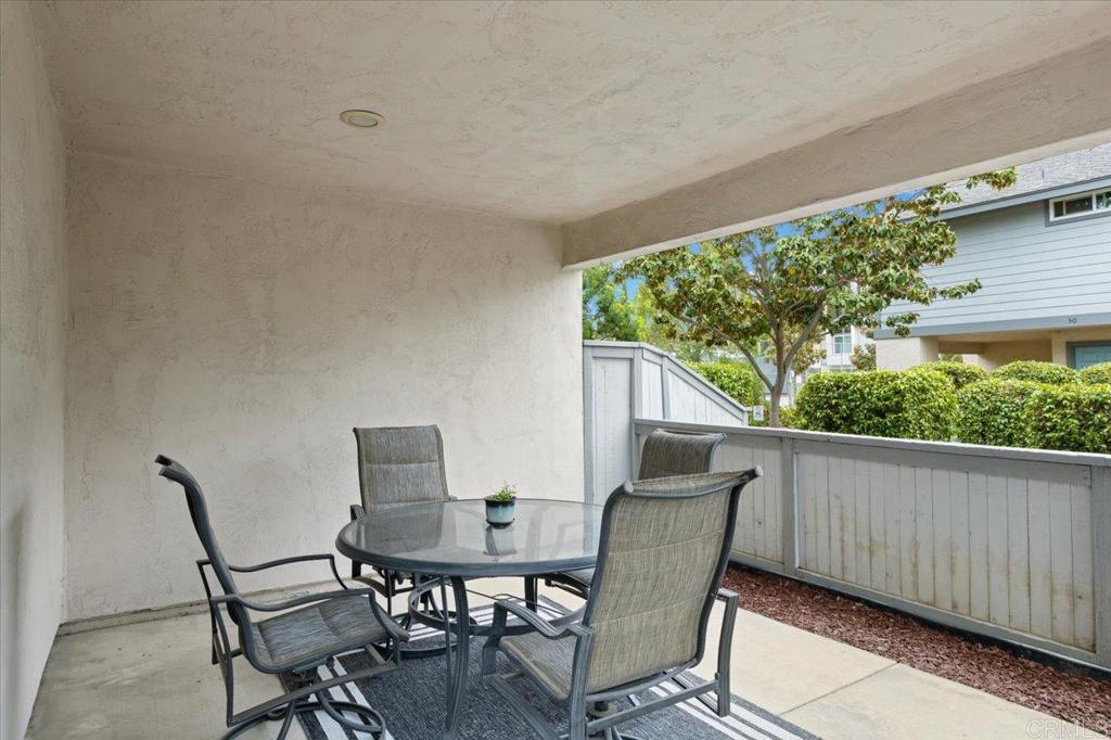 2135 E Valley Parkway 51