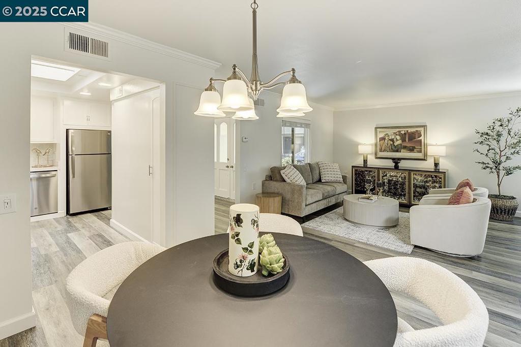 ROSSMOOR - Residential