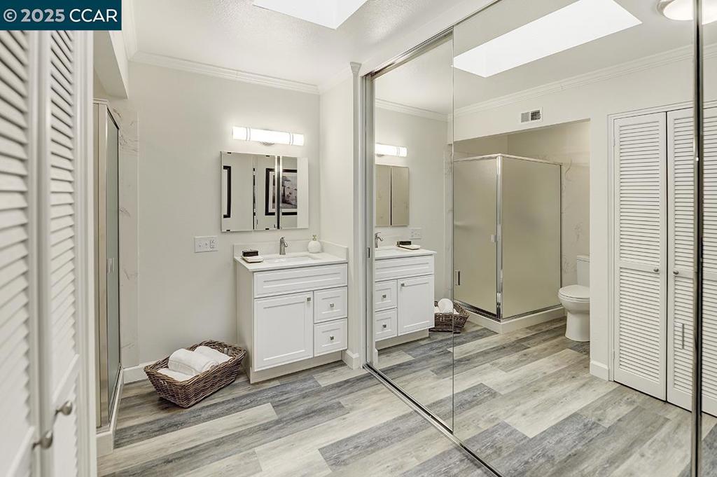 ROSSMOOR - Residential