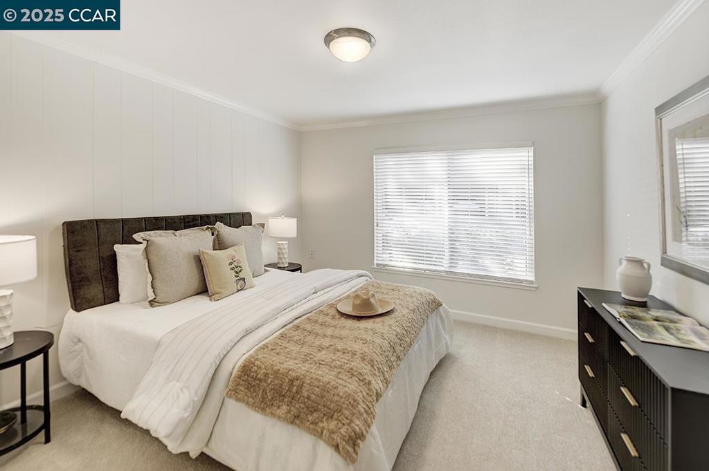 ROSSMOOR - Residential