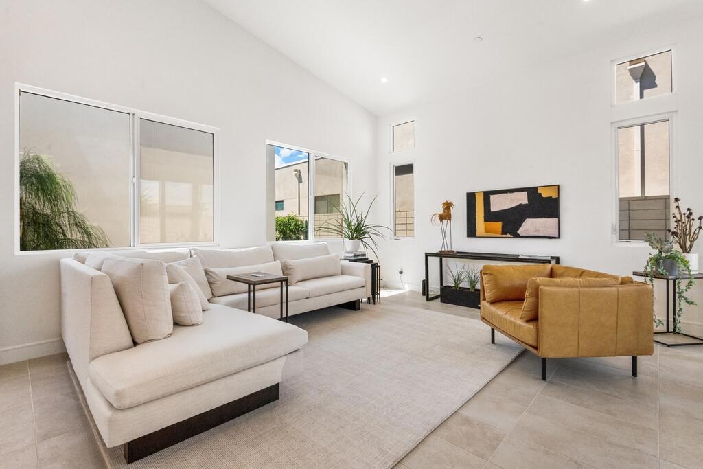423 Fountain Drive