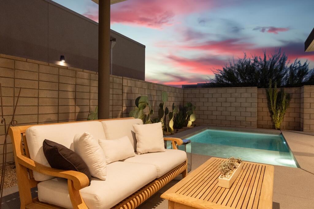 423 Fountain Drive