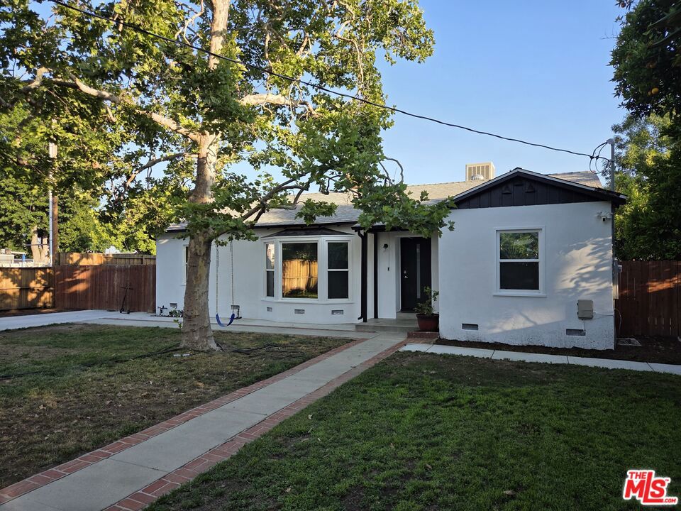 13440 Erwin Street