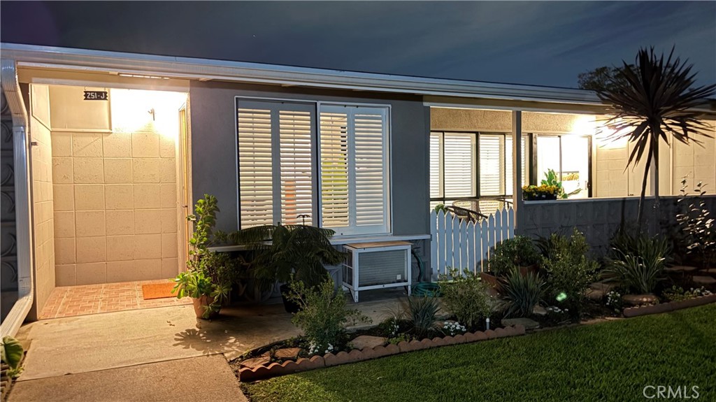 13231 Seaview Lane M10-251J