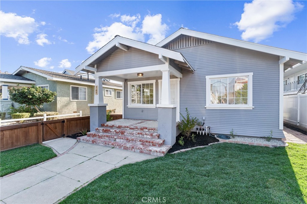 765 Loma Avenue 769