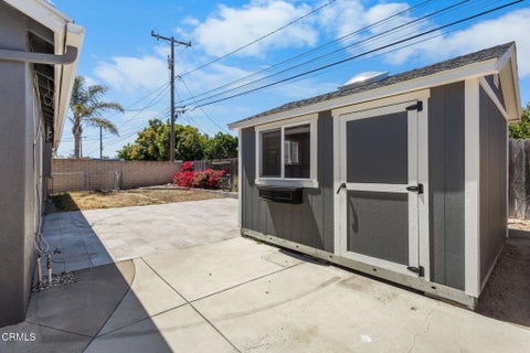 Tiny photo for 1001 Redwood Street, Oxnard, CA 93033 (MLS # V1-37619)