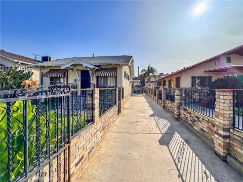 Photo of 2676 Roseview, Los Angeles, CA 90065 (MLS # MB25278781)