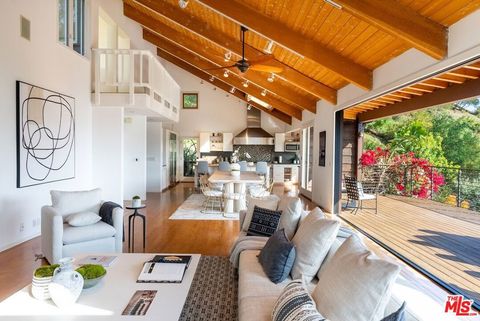 21338 Colina Drive Topanga CA 90290
