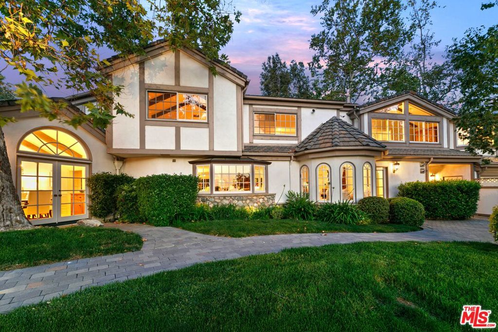 5209 Saddle Creek Road
