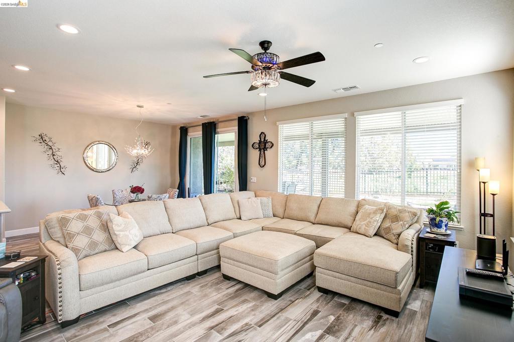 653 Waterwood Dr