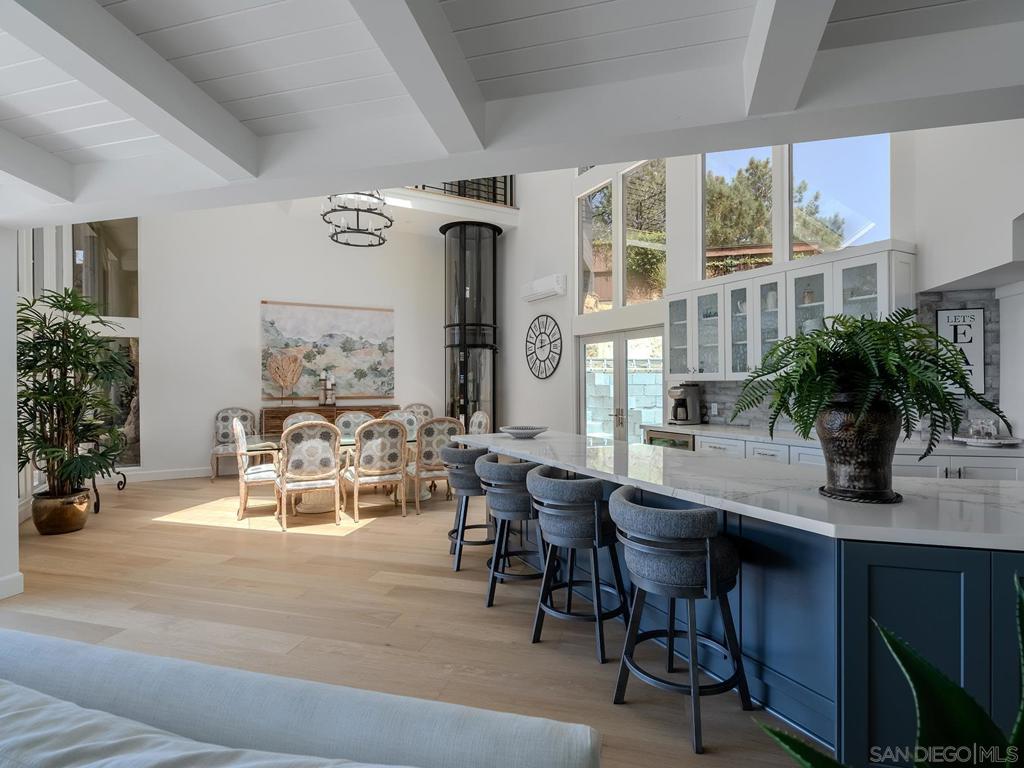 Del Mar - Residential