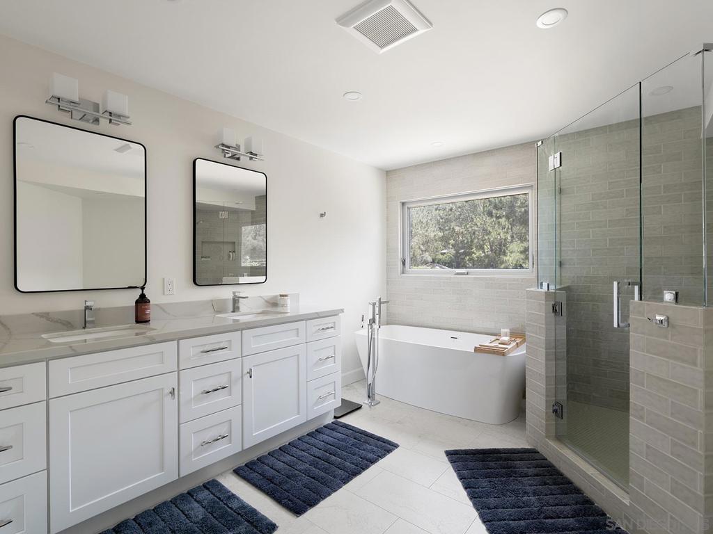 Del Mar - Residential