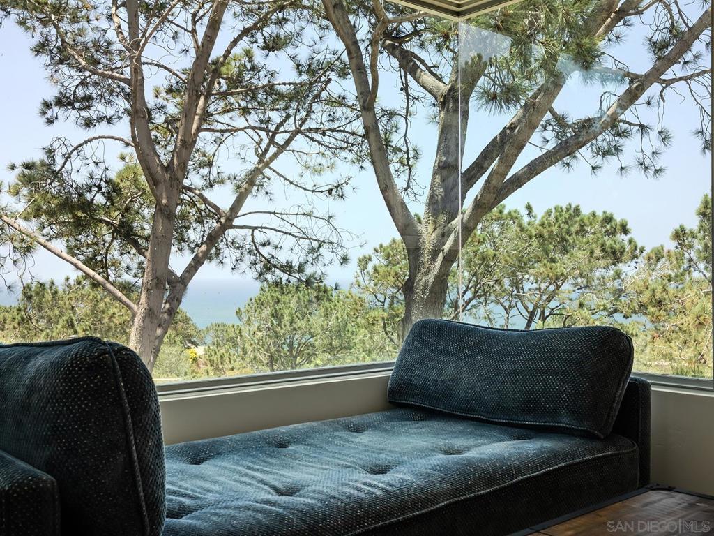 Del Mar - Residential