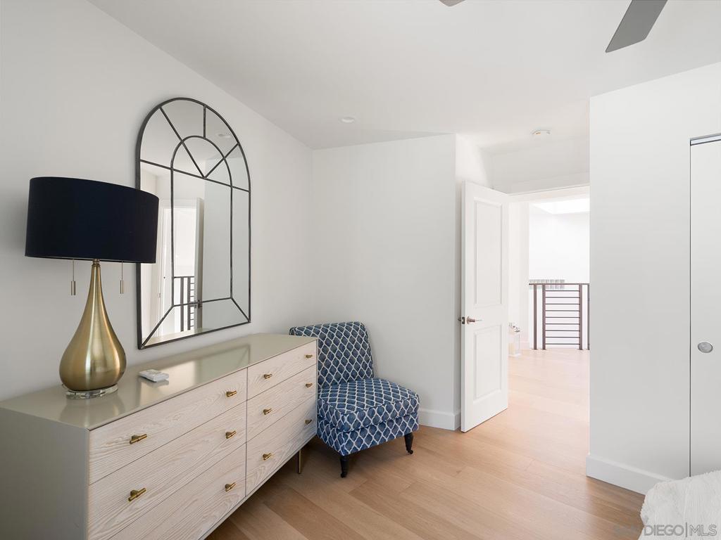Del Mar - Residential