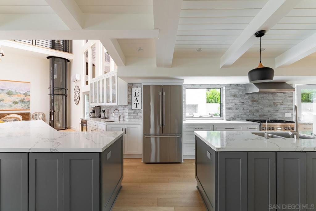 Del Mar - Residential
