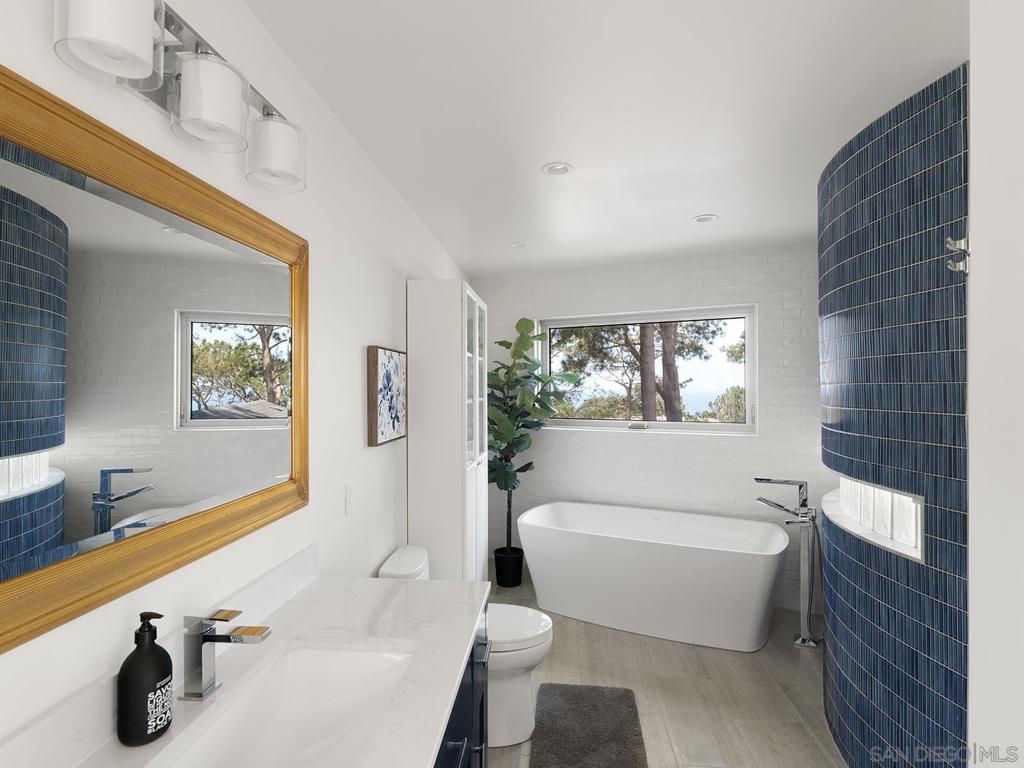 Del Mar - Residential