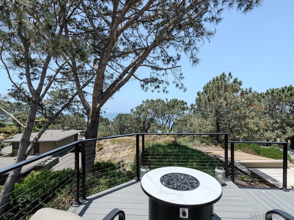 Del Mar - Residential