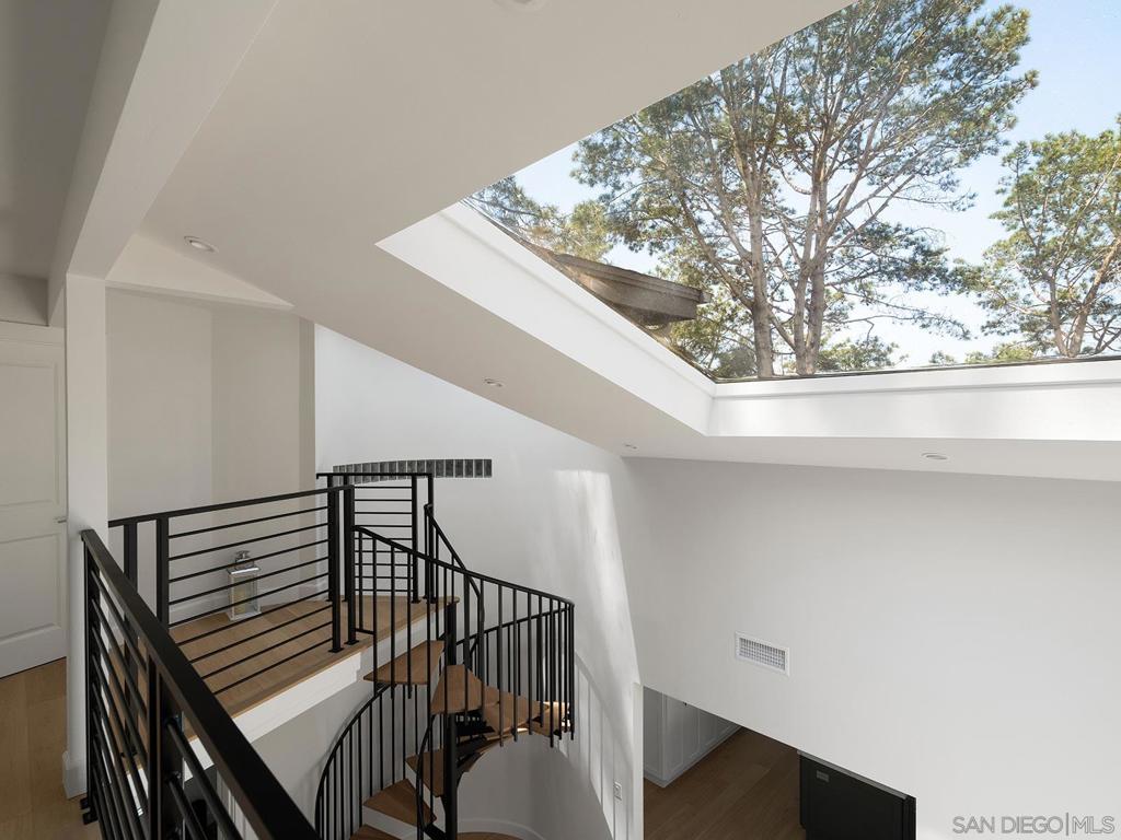 Del Mar - Residential