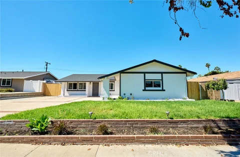 MLS: CV26194297