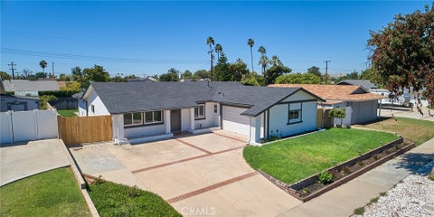 Photo of 4138 N Santa Lucia ST, Orange, CA 92865 (MLS # CV26194297)