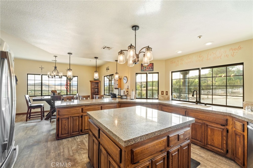 Custom Agua Dulce (CADUL) - Residential