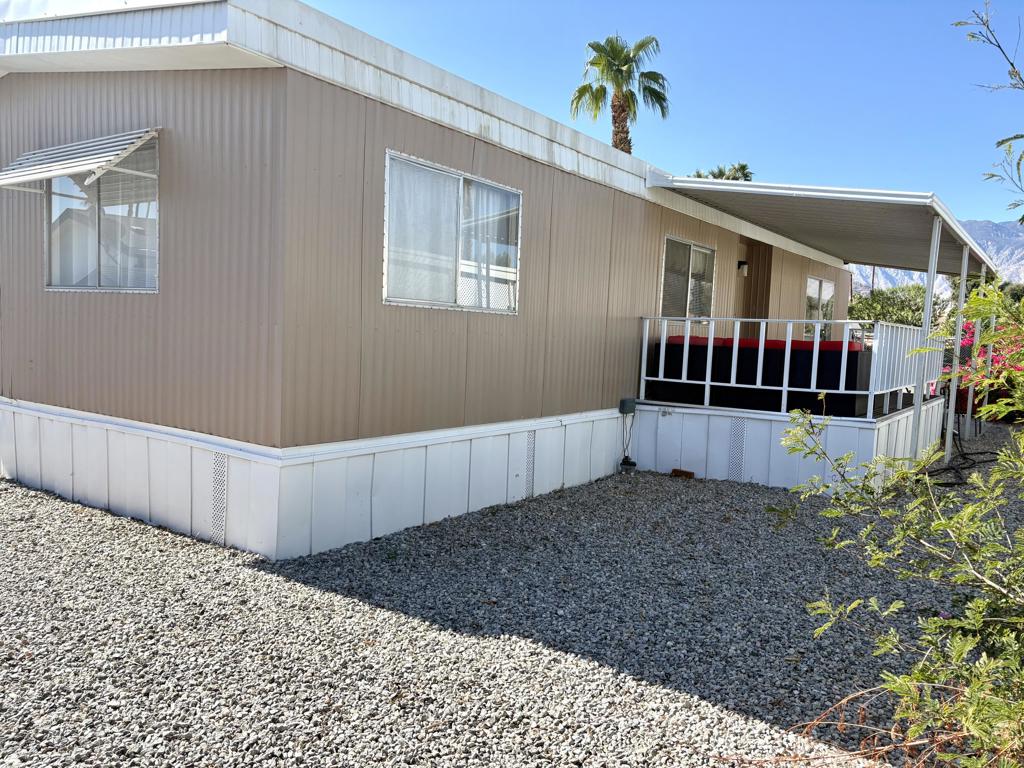 Royal Palms - Manufactured In Park