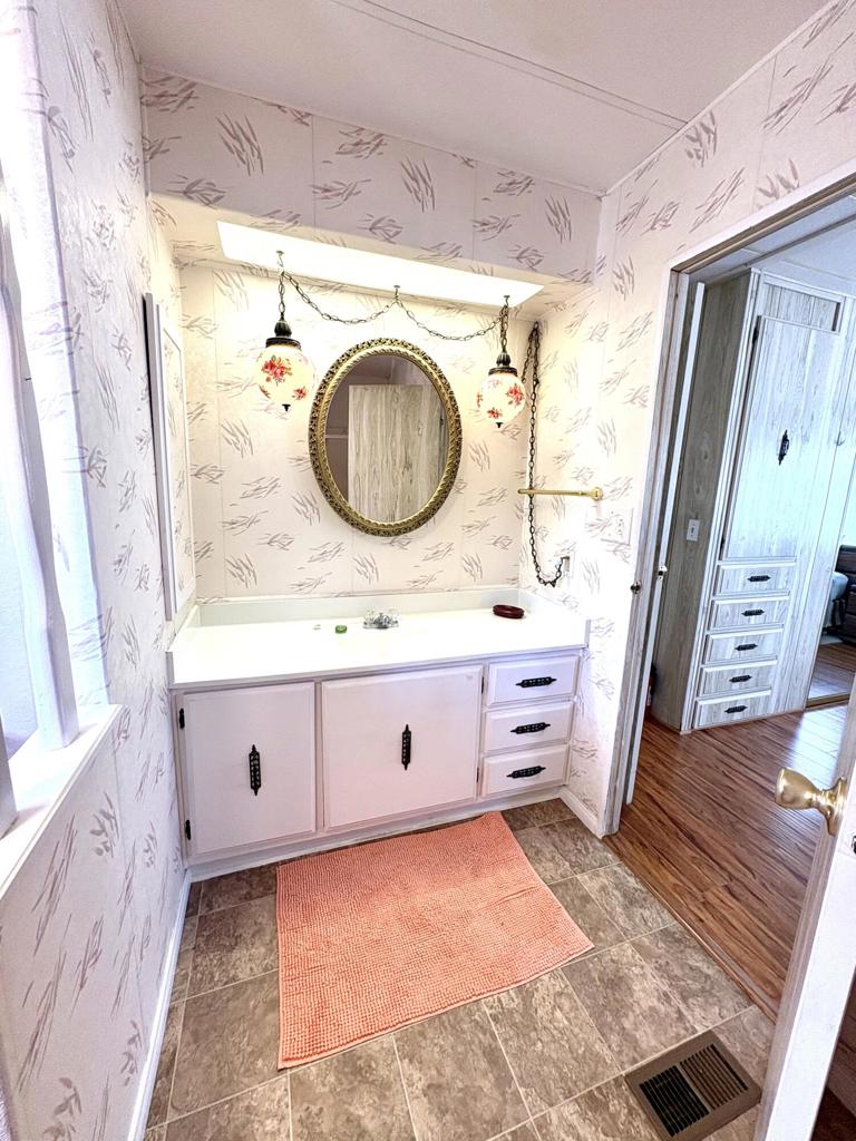 Royal Palms - Manufactured In Park