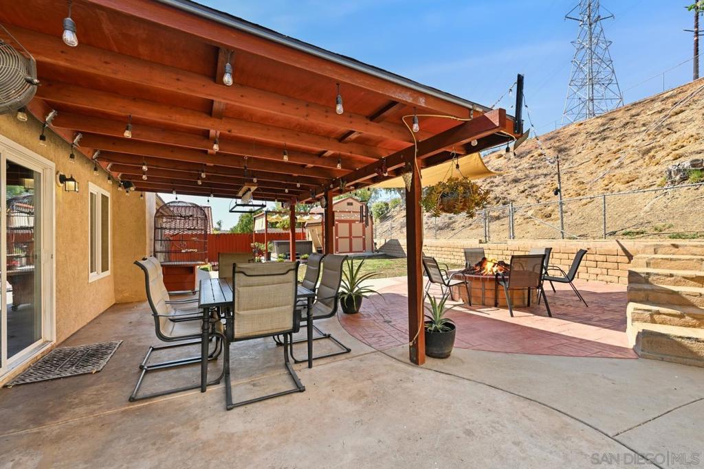 Lakeside - Residential