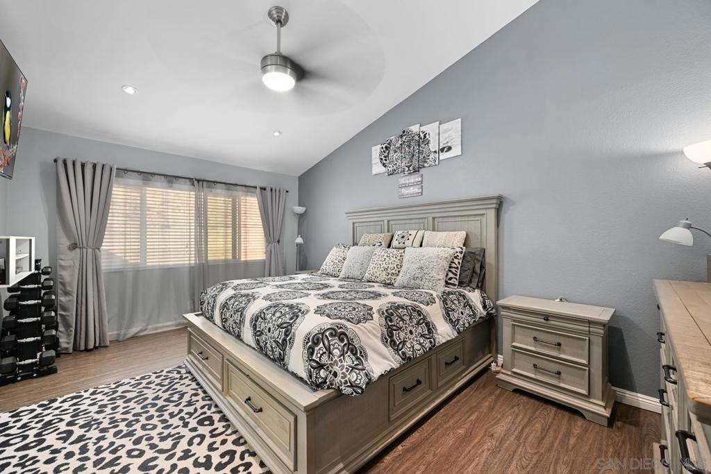 Lakeside - Residential