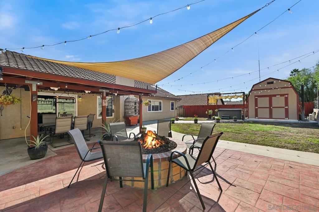 Lakeside - Residential