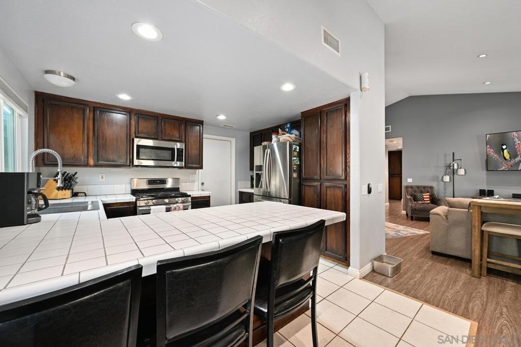 Lakeside - Residential