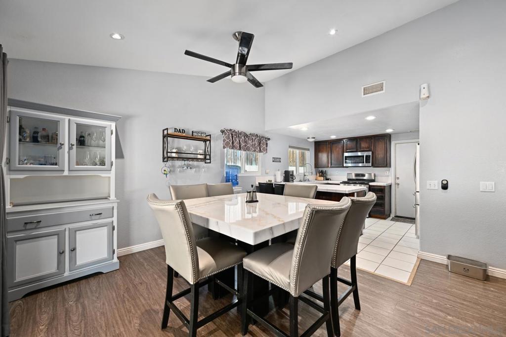 Lakeside - Residential