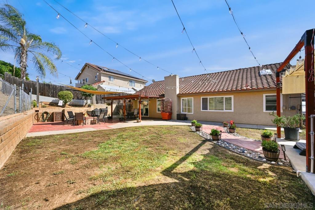 Lakeside - Residential