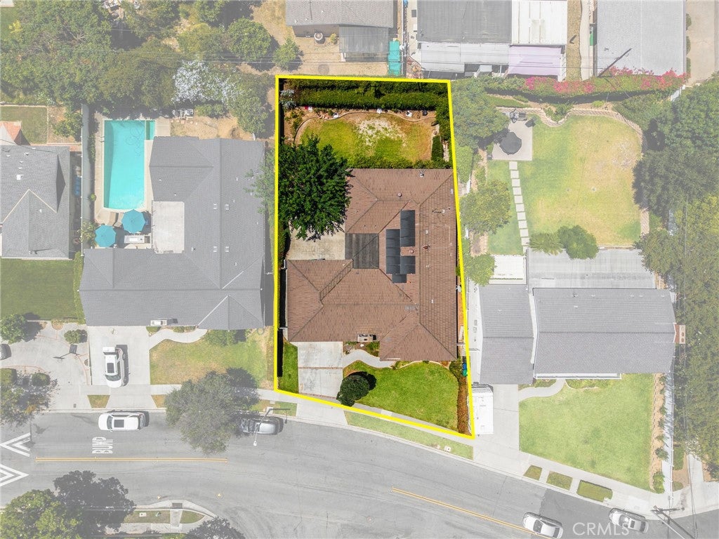 1449 La Canada Drive
