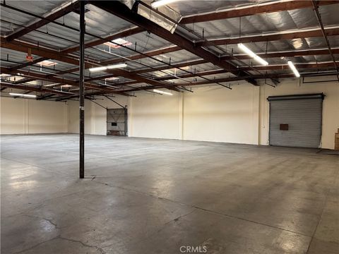 Photo of 1365 E 16th Street, Los Angeles, CA 90021 (MLS # WS26013797)