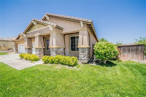 13932 Pinellia Street Hesperia CA 92344