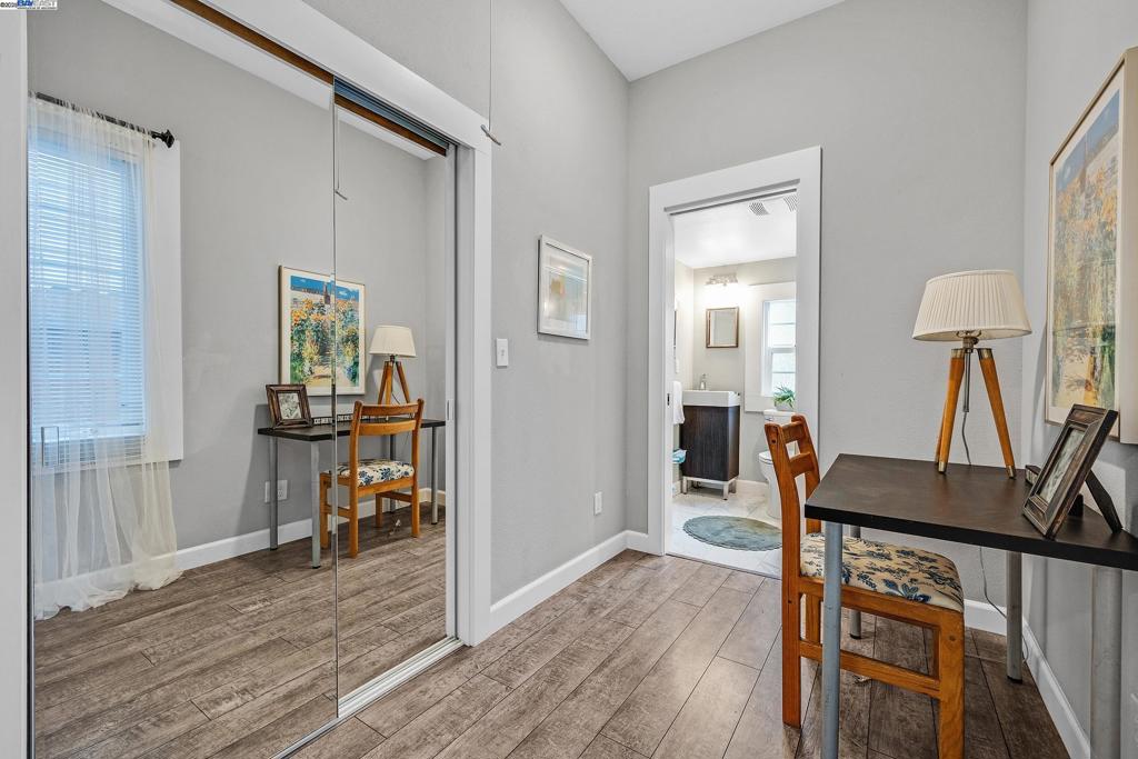 POINT RICHMOND - Residential
