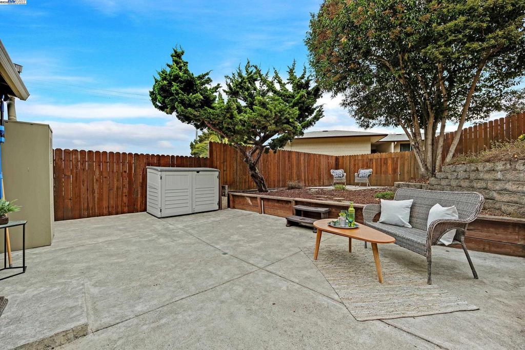 POINT RICHMOND - Residential