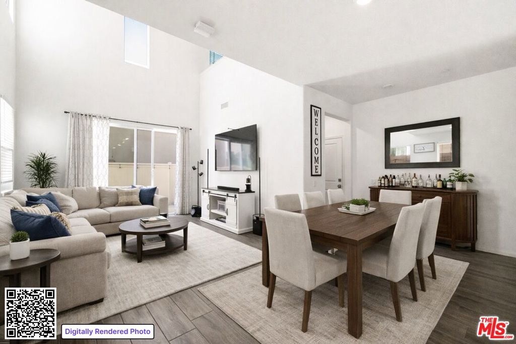 471 Santa Paula Street